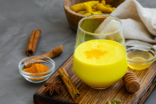 Boost Your Immunity: 30 Turmeric Tea Benefits and Recipes